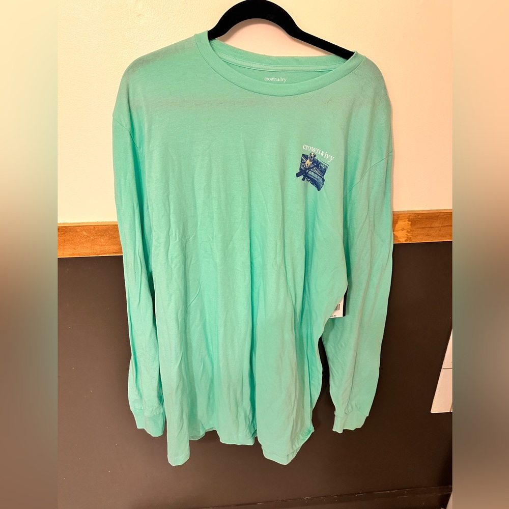 Crown and Ivy long sleeve